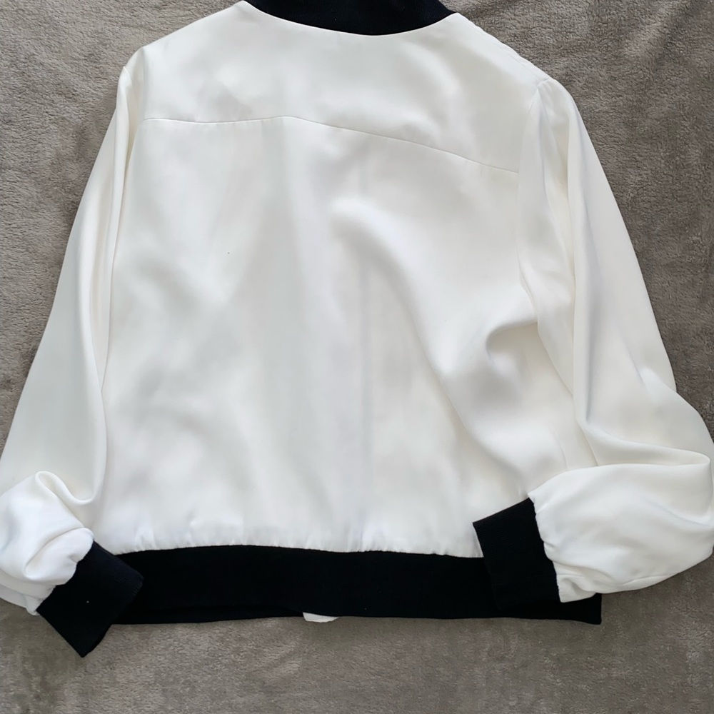 Woman Large jacket - Picture 2 of 2